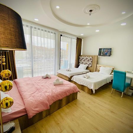 Hotel Perla プリズレン エクステリア 写真